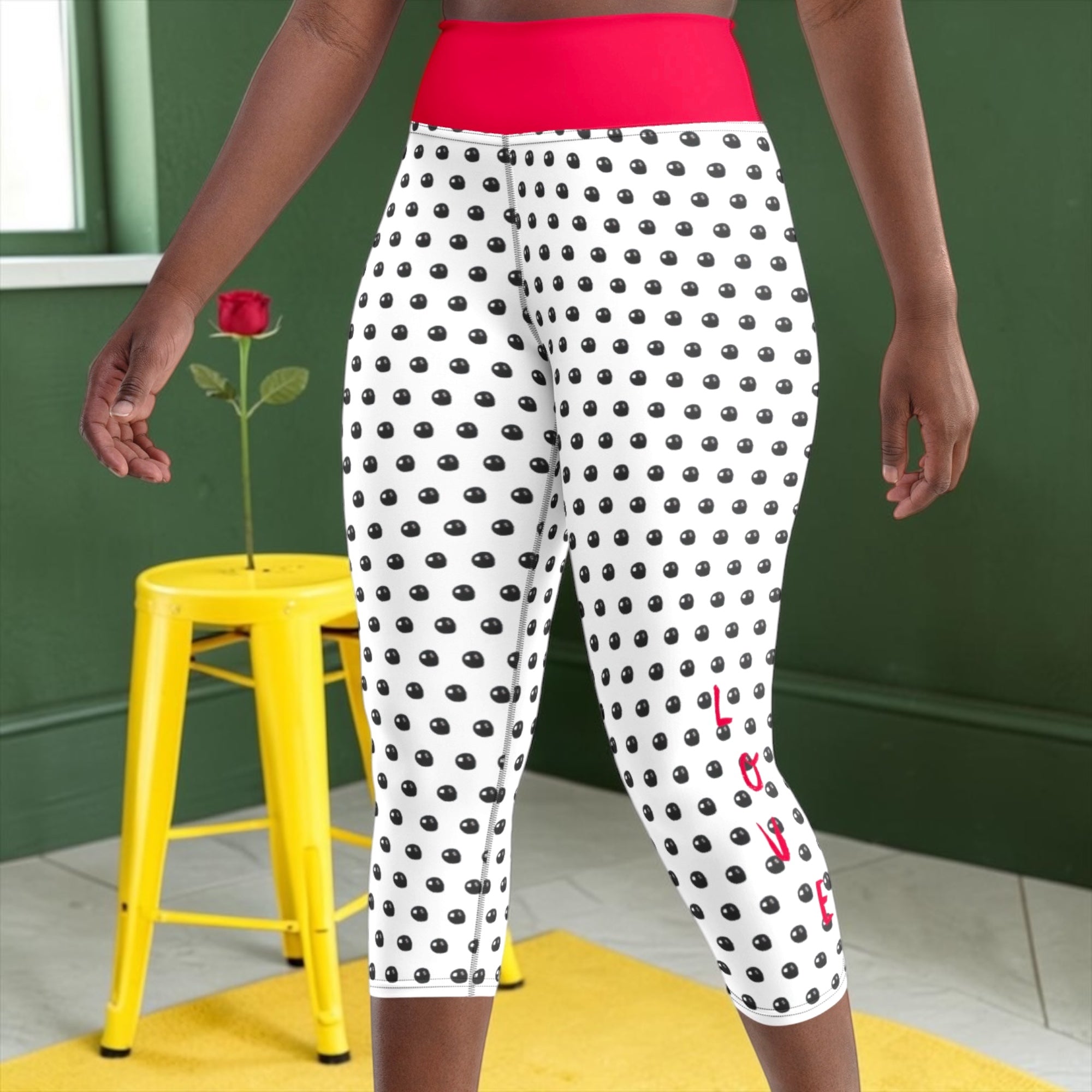Signature Story Yoga Athletic Capri