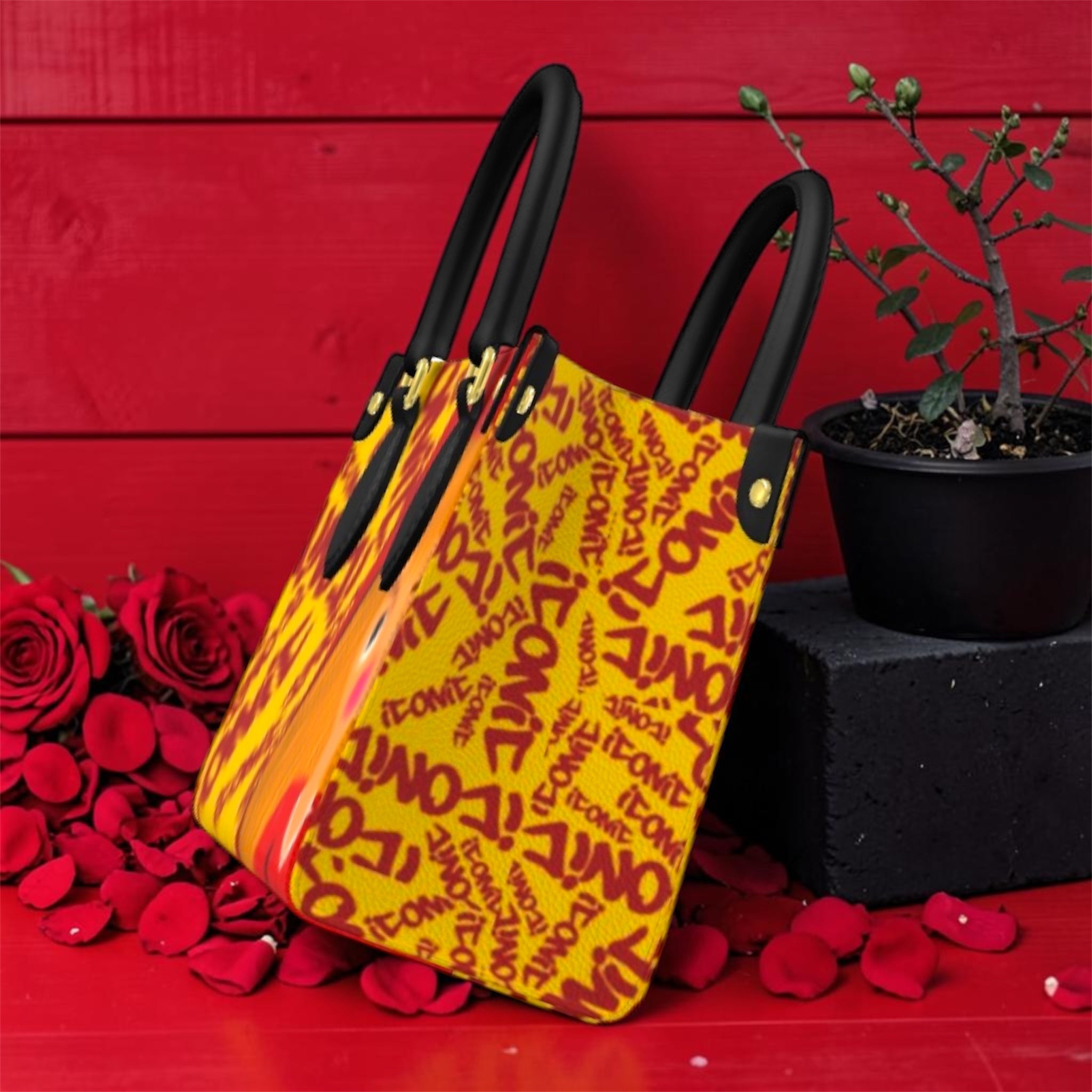 The ICONIC Signature Carry Tote